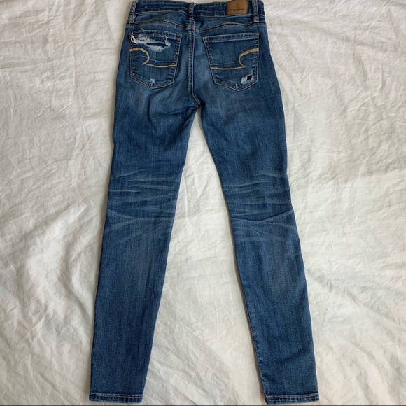 American Eagle Hi-Rise - Picture 7 of 11